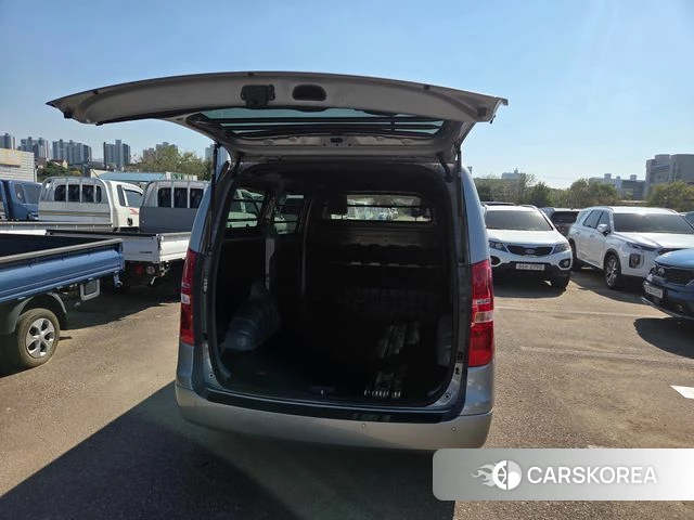 Hyundai The New Grand Starex 2021 Серебристо-серый из Кореи, фото 6