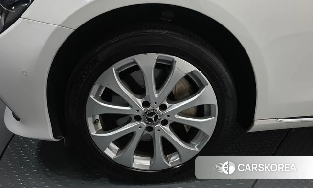 Mercedes-Benz E-Class W213 id 4953215 из Кореи 30