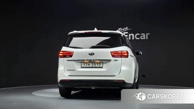 Kia The New Carnival id 5013746 из Кореи 27