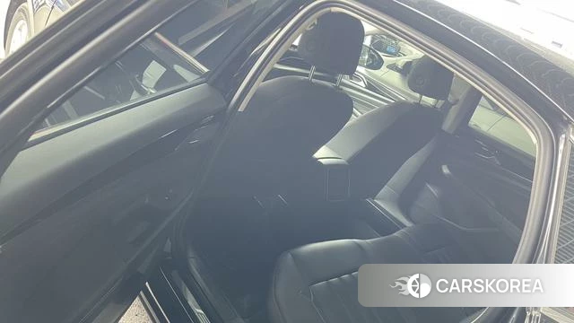 Volkswagen Passat 2022 Черный из Китая, фото 4