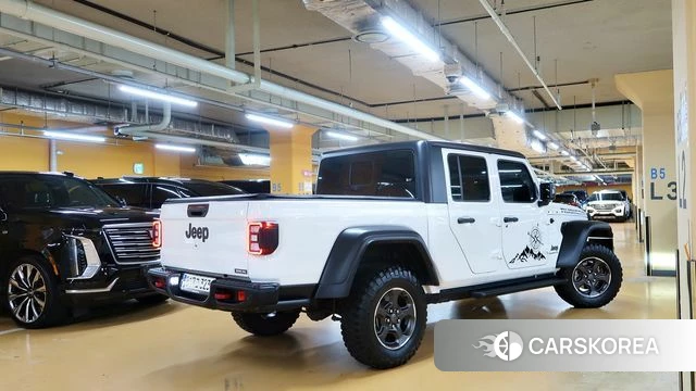 Jeep Gladiator (JT) id 5046879 из Кореи 8