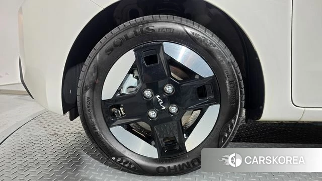 Kia The New Kia Ray EV id 5033110 из Кореи 24