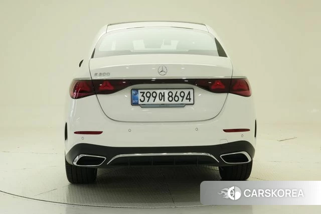 Mercedes-Benz E-Class W214 id 4948438 из Кореи 14