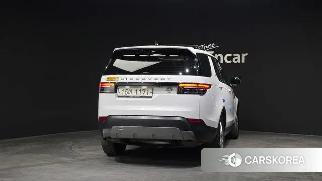 Land Rover Discovery 5 id 3692339 из Кореи 14