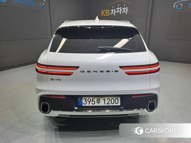 Genesis GV70 id 4996277 из Кореи 14