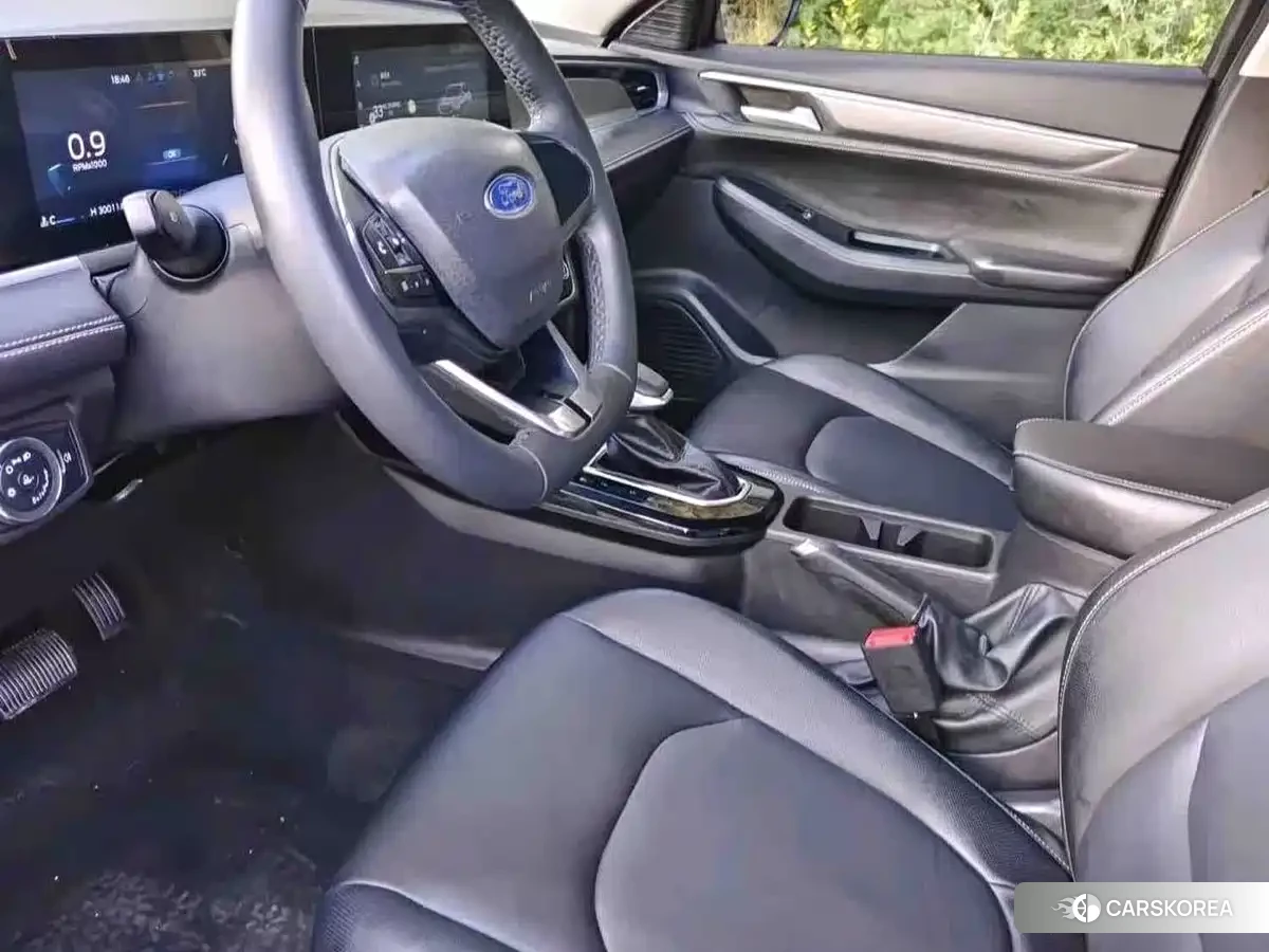 Ford Escort 2022 Синий из Китая, фото 5