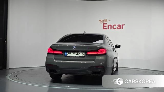 BMW 5 Series (G30) id 4997541 из Кореи 26