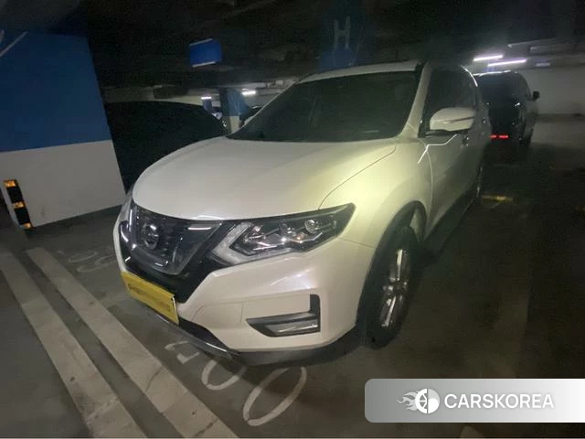 Nissan X-Trail 2021 Белый из Китая, фото 4