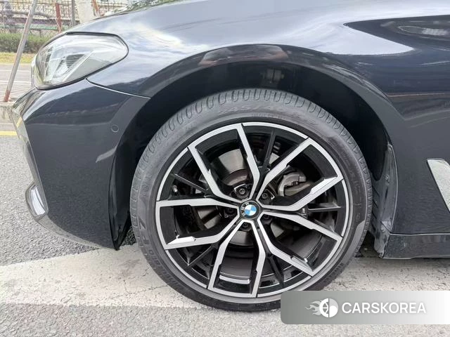 BMW 5 series 2023 Черный из Китая, фото 4