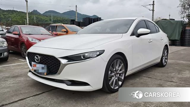 Mazda 3 2021 Белый из Китая, фото 4