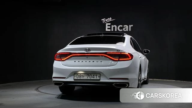 Hyundai Grandeur IG id 5018570 из Кореи 28