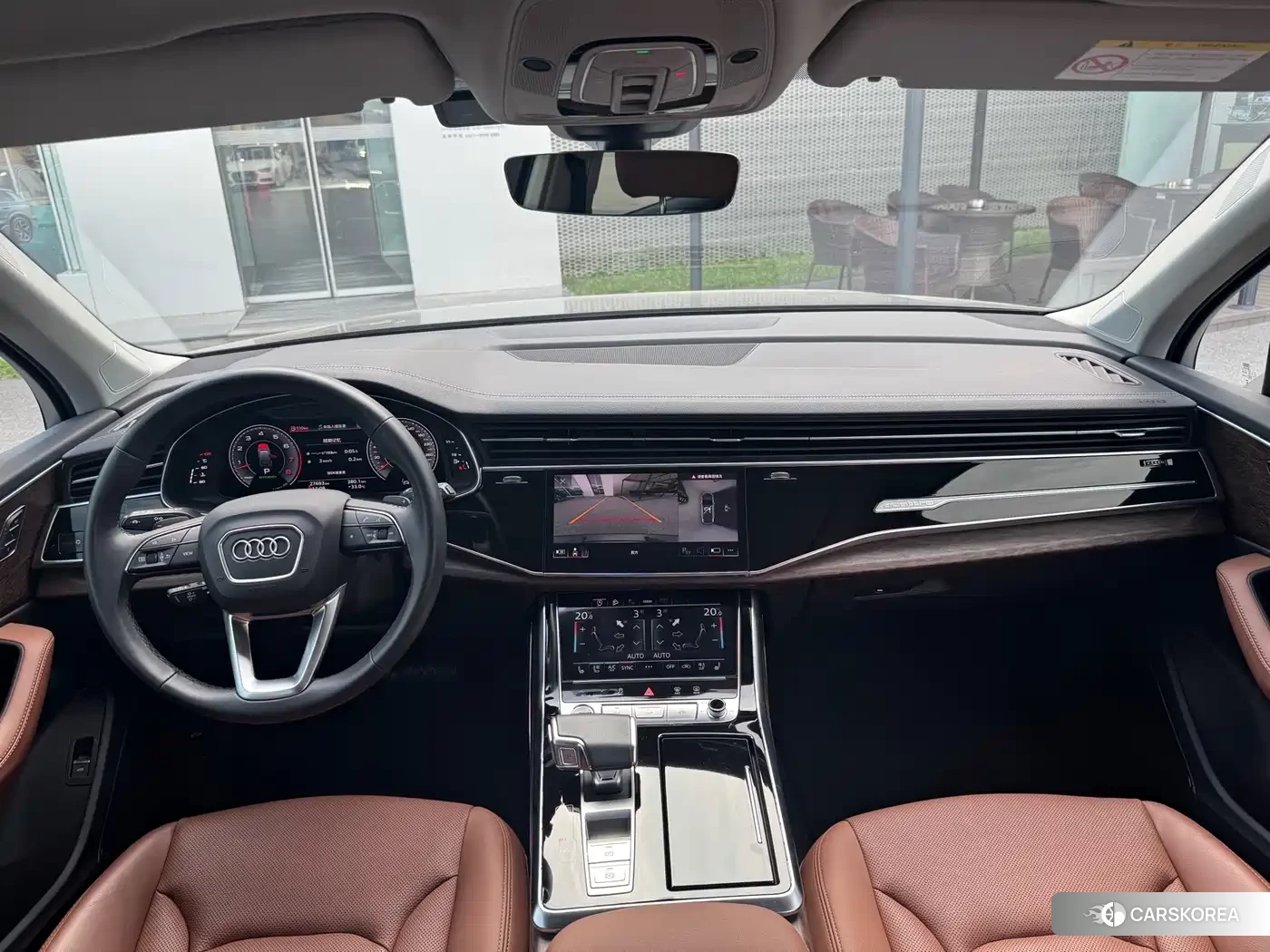 Audi Q7 2023 Черный из Китая, фото 4