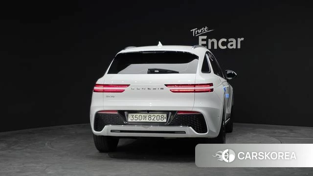 Genesis GV70 id 4997758 из Кореи 25