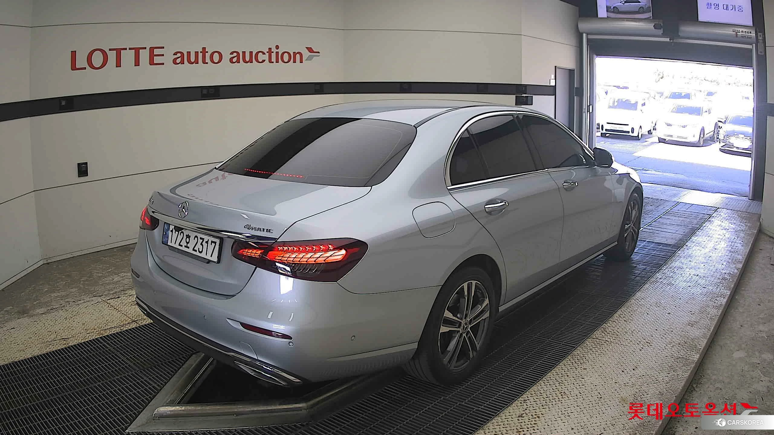 Mercedes-Benz Mercedes-Benz E350 4MATIC id 4989966 из Кореи 31