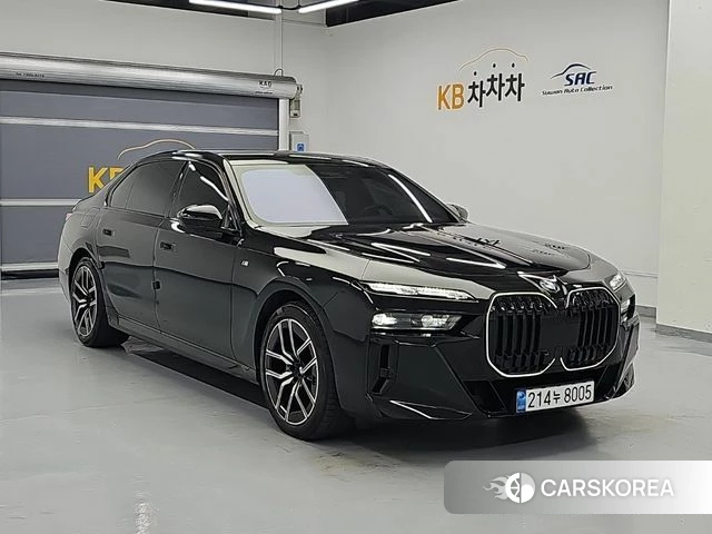 BMW 7 Series (G70) id 4957262 из Кореи 13