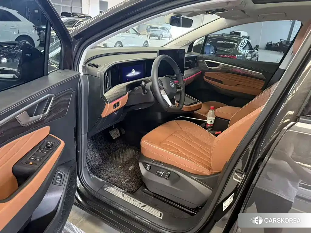 Volkswagen Talagon 2025 Черный из Китая, фото 4