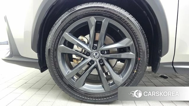 Lexus NX350h Second generation id 4898042 из Кореи 26