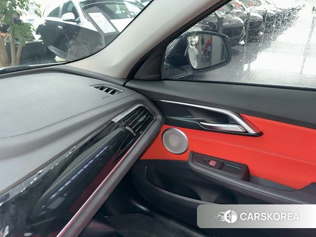 BMW 1 series 2021 Белый из Китая, фото 4
