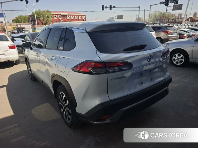 Toyota Frontlander 2022 Белый из Китая, фото 4