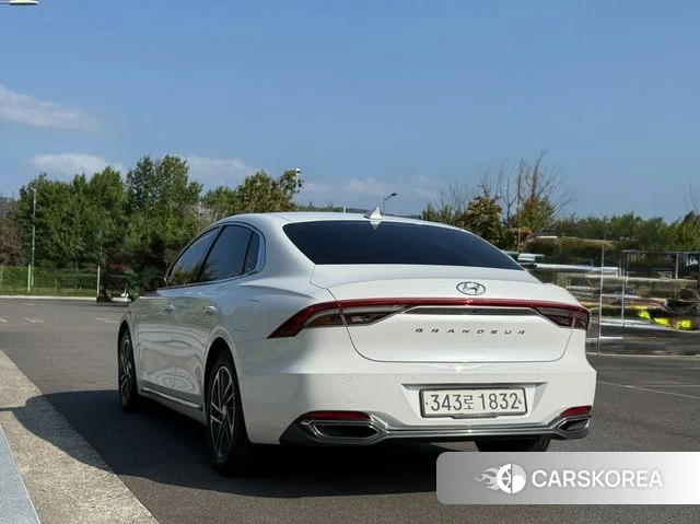 Hyundai The New Grandeur IG id 4937118 из Кореи 14