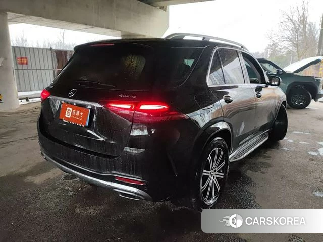 Mercedes-Benz GLE 2024 Черный из Китая, фото 4