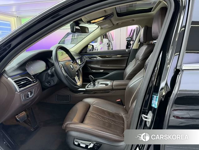 BMW 7 series 2020 Черный из Китая, фото 6