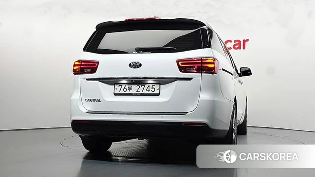 Kia The New Carnival id 5041782 из Кореи 14
