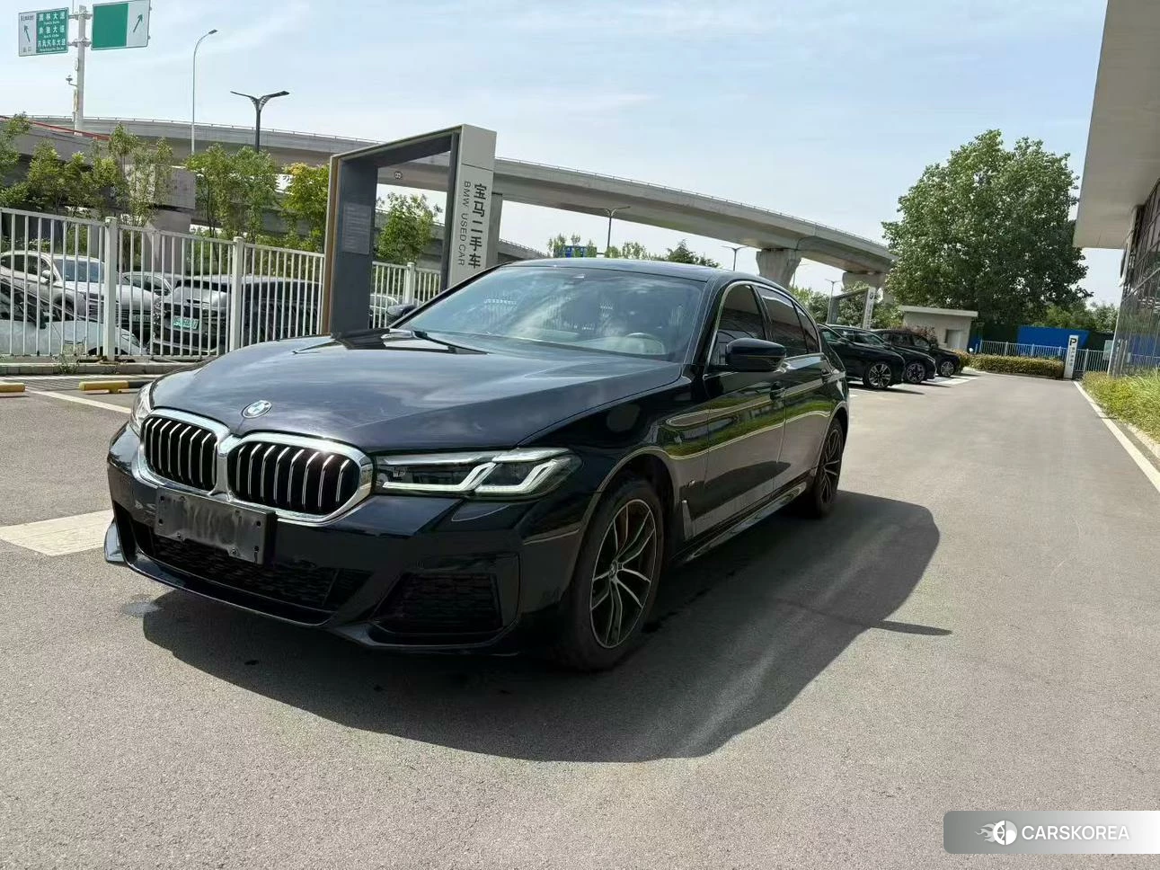 BMW 5 series 2021 Черный из Китая, фото 4
