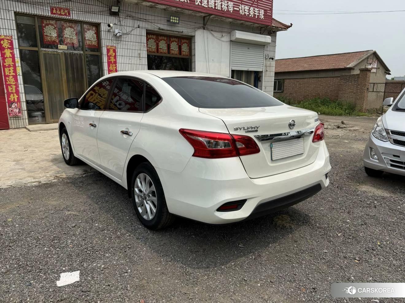 Nissan Sylphy 2024 Белый из Китая, фото 6