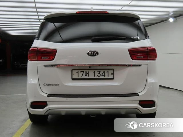 Kia The New Carnival id 4998430 из Кореи 14