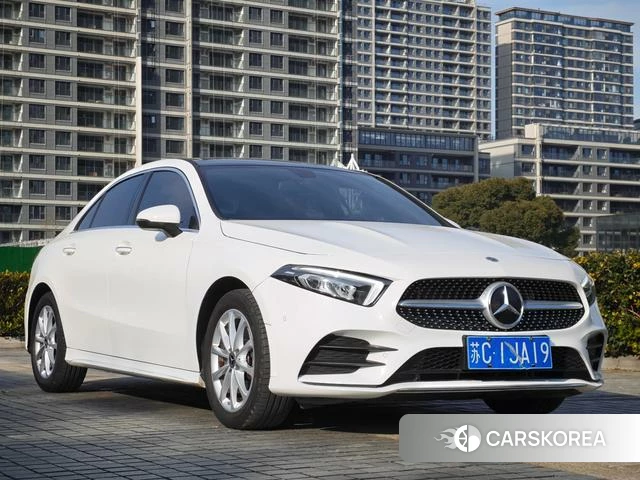 Mercedes-Benz A-Class 2021 Белый из Китая, фото 4