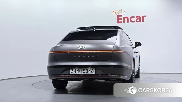 Hyundai Grandeur Hybrid (GN7) id 4985018 из Кореи 28