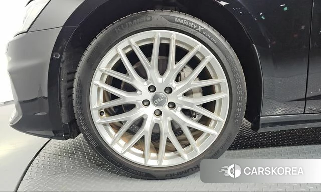 Audi A6 (C8) id 4987795 из Кореи 30