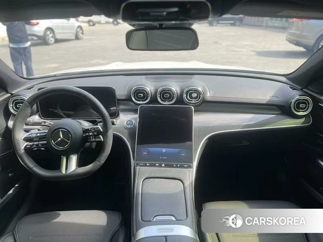 Mercedes-Benz C-class 2024 Белый из Китая, фото 4