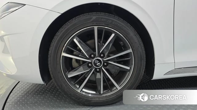 Hyundai The New Grandeur IG id 4835465 из Кореи 29