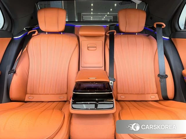 Mercedes-Benz S-Class 2023 Черный из Китая, фото 4