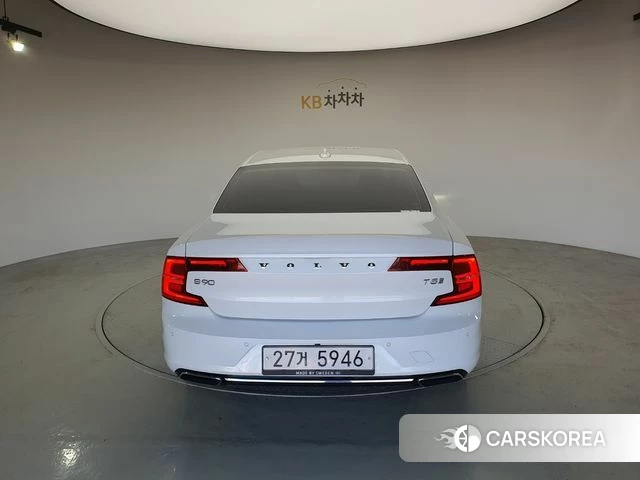 Volvo S90 id 5018638 из Кореи 14