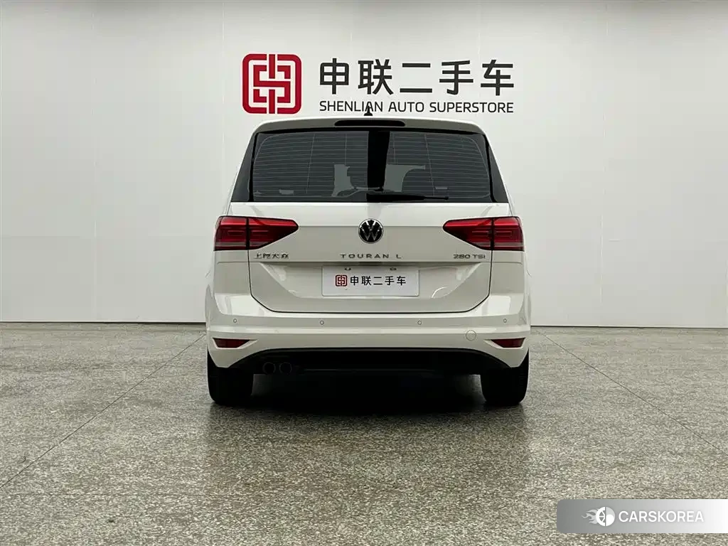 Volkswagen Touran L 2021 Белый из Китая, фото 6