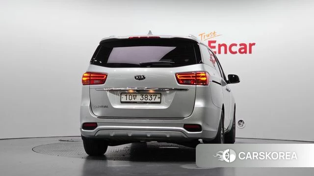 Kia The New Carnival id 4953122 из Кореи 14