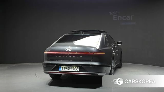 Hyundai Grandeur (GN7) id 5040057 из Кореи 29