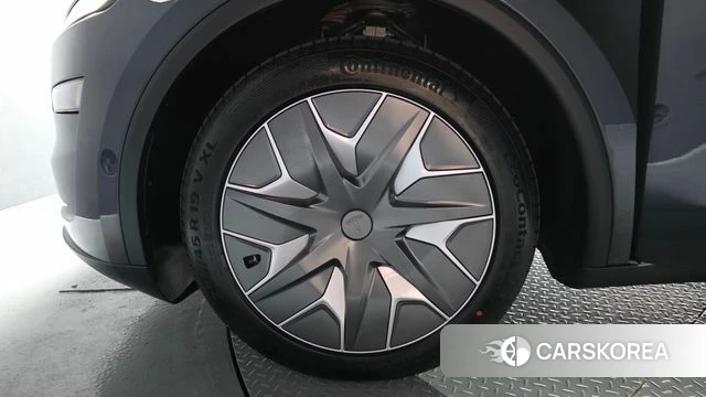 Tesla Model Y id 4777895 из Кореи 33