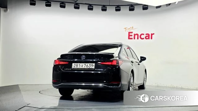 Lexus ES300h 7th generation id 4997774 из Кореи 33