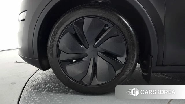 Tesla Model Y id 5001417 из Кореи 29