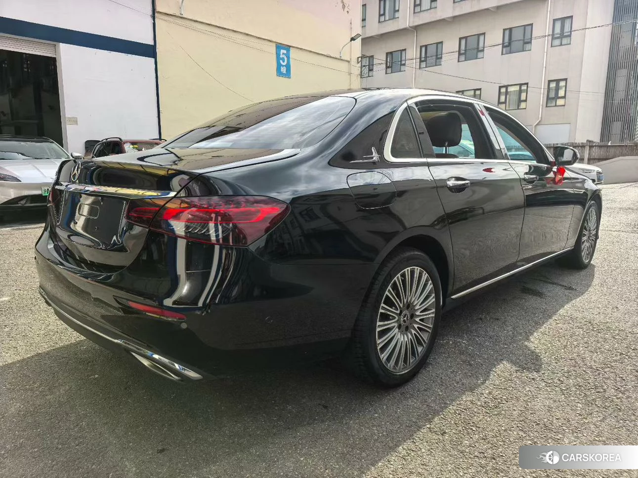 Mercedes-Benz E-Class 2023 Черный из Китая, фото 4