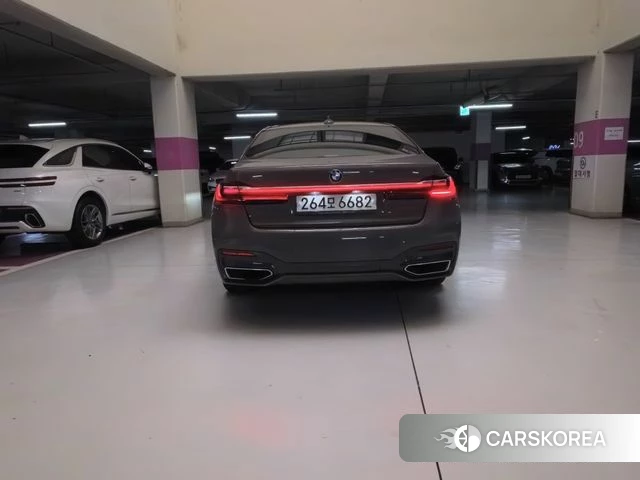 BMW 7 Series (G11) id 4992622 из Кореи 12