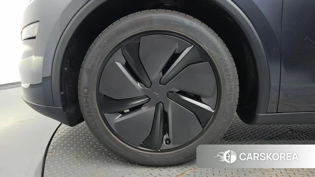 Tesla Model Y id 5010896 из Кореи 28