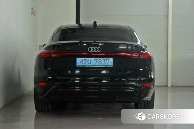 Audi A6 e-Tron id 4560070 из Кореи 14
