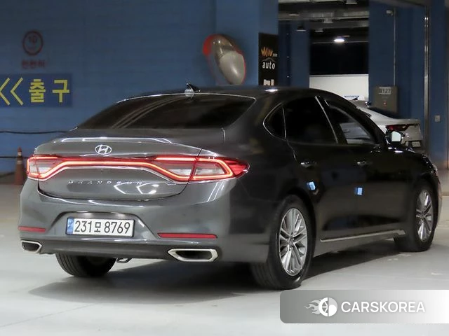 Hyundai Grandeur IG id 5000779 из Кореи 14