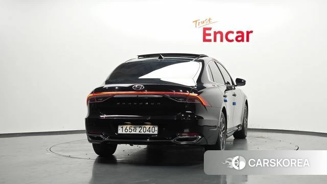 Hyundai The New Grandeur IG id 4556100 из Кореи 27