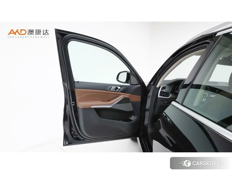 BMW X5 2021 Черный из Китая, фото 4